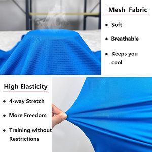 Débardeur de fitness personnalisé pour homme, imprimé par sublimation, séchage rapide, respirant, sans manches, pour la course, l'entraînement, la gym, les sports - Product Image 5