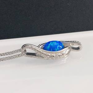 NIKHIL GEMS Pendentif vintage fantaisie en opale bleue naturelle, argent sterling 925 plaqué or/argent, pierre de naissance d'octobre, bijoux de fiançailles - Product Image 3