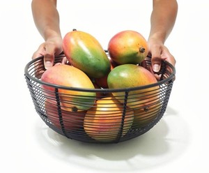 Panier à fruits et légumes en fil métallique fait main, organisateur de rangement de cuisine, support moderne en fer pour produits frais, pour comptoir et salle à manger - Product Image 2