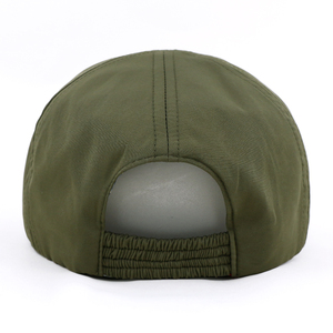 Casquettes de baseball non structurées à 6 panneaux avec logo brodé personnalisé en polyester et fermeture élastique au dos pour hommes, collection 2026 – Vente en gros - Product Image 3