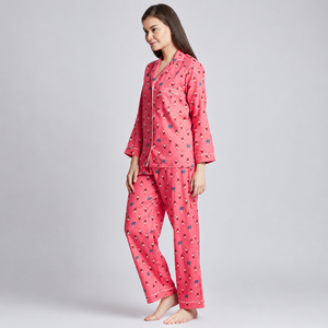 Conjunto de pijama de franela con estampado animal rosa para mujer Bohobi, con cuello en V |   Conjunto de Pijamas Navideños |   Ropa de dormir de manga larga con botones |   OEM Personalizado - Product Image 3