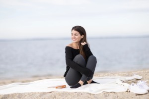Leggings pour femmes de qualité professionnelle avec taille haute et tissu tricoté pour vêtements de fitness, motifs imprimés personnalisés - Product Image 4