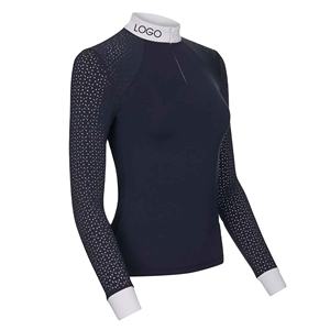 Chemise d'équitation pour femmes, tissu personnalisé de haute qualité, texture fluide, toucher doux et design élégant. - Product Image 3