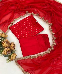 Conjunto de dos piezas moderno de rayón con detalles en foil y dupatta, para uso festivo, precio al por mayor, prenda étnica de lujo con tejido rojo - Product Image 2