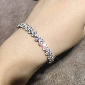 Pulsera de Tenis de Moissanita de Alta Calidad, Plata 925 con Baño de Rodio, Brillo Intenso, Resistente al Deslustre, Cierre Seguro, Estilo Hip Hop - Product Image 2