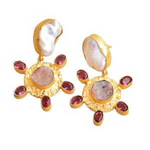Boucles d'oreilles pendantes en laiton en gros, perles en vrac, cristaux de guérison authentiques, finition satinée en laiton, sans nickel, durables, parfaites pour la vente en gros - Product Image 1
