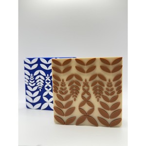 Boîte à mouchoirs en plastique moderne avec motif de feuilles, support décoratif autoportant - Product Image 4