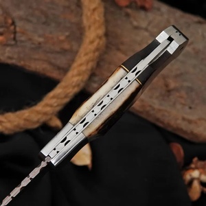Couteau pliant artisanal en acier Damas de qualité industrielle, pointe clip, épaisseur 0,5 mm, pour usage quotidien, manche en corne de cerf, OEM - Product Image 5