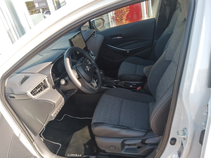 Toyota Corolla 18 Hybrid Teamplayer Sedan Fuel Efficient Automatic Low Mileage Right Hand Drive Export Vehicle - Product Image 5