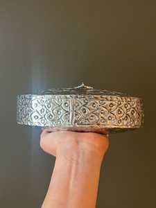 กระเป๋าคลัทช์ทองเหลืองโบราณสไตล์อินเดีย งานแฮนด์เมดสำหรับผู้หญิง พร้อมราคาที่เหมาะสมจาก UO ในอินเดีย - Product Image 6