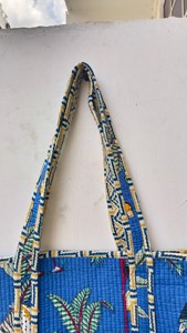 กระเป๋าโท้ทผ้าฝ้ายสีน้ำเงินคุณภาพพรีเมียม พร้อมลายเสือดาว  กระเป๋าสะพายไหล่แบบมีซิปปิด  งานแฮนด์เมด - Product Image 5