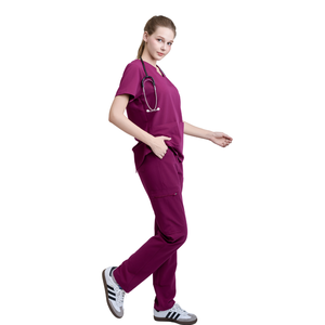 Uniformes médicos de diseño personalizado para mujer, pantalones anchos con estampado floral, conjunto de uniformes médicos cómodos para hombre, bata de laboratorio, ropa de uniforme FMF de fábrica. - Product Image 1