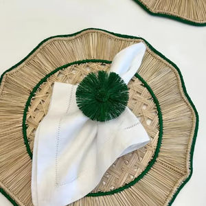 Anneaux de serviette en raphia faits à la main en forme de tournesol (lot de 6 et 8) - Product Image 1