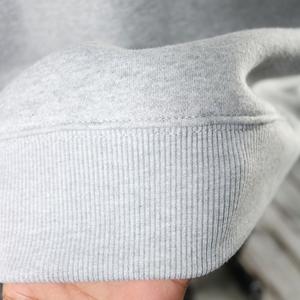 Sudadera TROY ASH GREY con cuello alto, 100% bordado con apliques marrones, sudadera de cuello ancho con hilos finos - Product Image 5