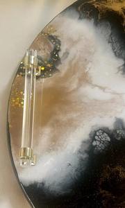 Plateau décoratif en résine fait main, disponible en plusieurs couleurs, de forme ronde, pour la décoration de la maison, plateau en résine de haute qualité, provenant d'Inde. - Product Image 4