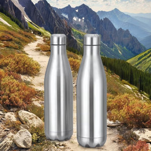 ขวดน้ำสแตนเลสสุญญากาศขนาด 750 มล. รูปทรงโคลา ป้องกันการรั่วซึม สำหรับการเดินทางกลางแจ้ง - Product Image 1