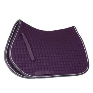 Tapis de selle classique personnalisé en coton durable avec rembourrage en polyester et sangle de maintien pour l'entraînement équestre - Product Image 1