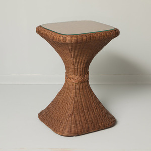 Nuevo Diseño de Taburete de Ratán Natural Hecho a Mano en Vietnam |   Decoración Rústica para el Hogar |   Venta al por mayor y pedidos personalizados - Product Image 1