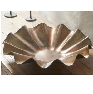 Bol de service à fruits en métal au fini antique, unique, prix de gros, vaisselle tendance pour usage domestique quotidien - Product Image 1