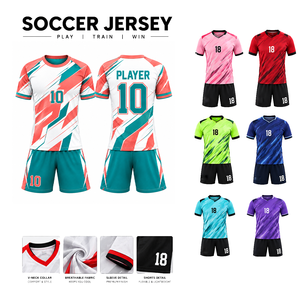 Tenue de football personnalisée blanche, corail, turquoise, imprimé géométrique, sublimée, anti-humidité, manches courtes, coupe athlétique unisexe adulte - Product Image 3