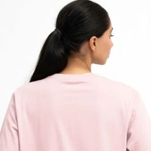 T-shirt ample rose clair pour femme, col rond, manches courtes, coupe décontractée, style chauve-souris, doux et léger - Product Image 4