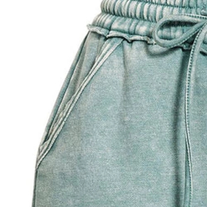 Shorts d'été pour femmes en coton brodé de haute qualité, délavé à l'acide, épais, écologique, style streetwear, avec logo personnalisé - Product Image 3