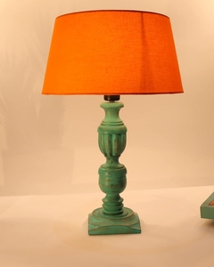 Lampe de table en bois sculpté bleu sarcelle, abat-jour tambour orange, base trophée rustique de style français, lampe de chevet, décoration intérieure, vente en gros OEM ODM - Product Image 6