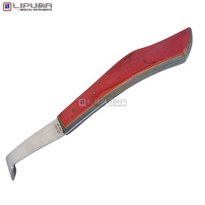 Cuchillo de Herrador LIPUMA TORQ con Mango de Fibra de Madera Roja de 24 cm, Herramienta de Recorte de Pezuñas de Acero Inoxidable Premium con Agarre Ergonómico para Caballos - Product Image 4
