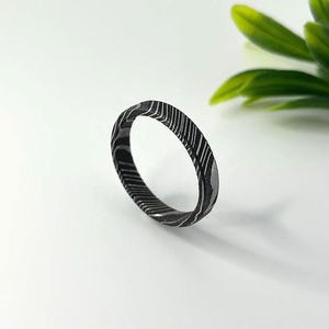 แหวนผู้ชายลายดามัสกัสทำด้วยมือรูปโดม5มม. ทนทาน8มม. เครื่องประดับสไตล์คลาสสิกสำหรับผู้ชาย - Product Image 2