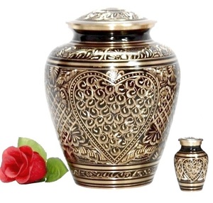 Hermosa Urna Conmemorativa de Latón Negro Antiguo, Totalmente Grabada, Estilo Americano/Europeo, para Guardar Cenizas de Adultos - Product Image 1