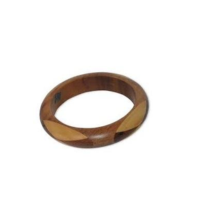 Bracelet en bois, combinaison de bracelets et de manchettes au design personnalisé, couleur naturelle, fait main, à prix abordable - Product Image 4