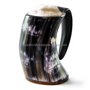 Tasse en corne Viking de haute qualité Design standard élégant pour les verres à bière Technique sculptée pour les fêtes d'anniversaire Hôtels/Restaurants - Product Image 2