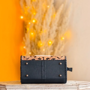 Sacs à main en cuir véritable Venus : Légers, imperméables, de luxe, portables, faits main, style western, à motifs floraux – Nouveauté très prisée pour les voyages et l'extérieur - Product Image 4