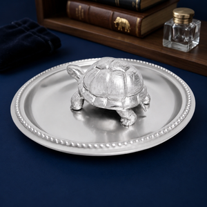 Idole de tortue en laiton plaqué argent 999 de Jaipur Metals |   6x4x3 cm |   49g |   Décoration Vastu faite à la main et cadeau de mariage - Product Image 3