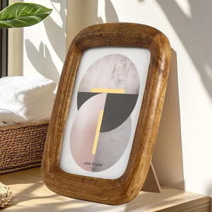 กรอบรูปไม้ดีไซน์เนอร์ งานฝีมือพรีเมียม สำหรับตั้งโชว์บนโต๊ะทำงานหรือโต๊ะรับแขก เหมาะสำหรับตกแต่งภายในห้องนั่งเล่นหรือสำนักงาน ให้สไตล์และความสวยงามที่หรูหรา - Product Image 2