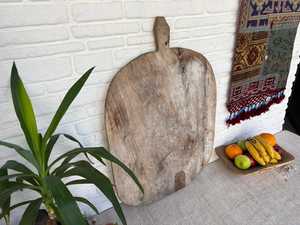 Grande planche à pain en bois vintage |   Décoration rustique turque |   Pièce de cuisine artisanale de style farmhouse - Product Image 2