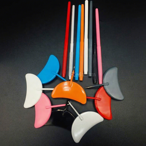 Miroir à cils cosmétique brillant argenté avec poignée personnalisée en forme de cœur, grossissement 3X, en acier inoxydable pour le modelage des cils - Product Image 3