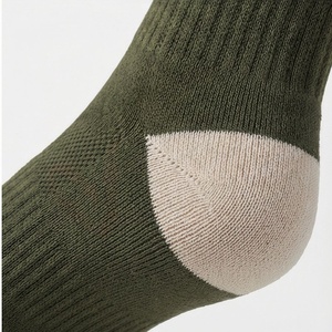 Chaussettes pour hommes, couleur unie, tricotées, respirantes, 5 doigts, coton, élasthanne, pour un usage quotidien au printemps - Product Image 6