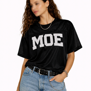 Maillot de football américain en maille noire personnalisé de qualité supérieure, unisexe, streetwear, haut respirant en polyester, t-shirt vintage rétro unisexe - Product Image 4