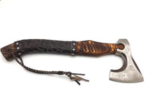 Hache de chasse en acier à haute teneur en carbone 1095, embossée, avec manche en bois, personnalisable pour le camping, l'abattage d'arbres, le bricolage en extérieur - Qualité industrielle - Product Image 2