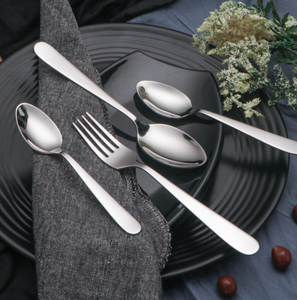 Ensemble de couverts en acier inoxydable en gros, design bambou, manche articulé, pour mariage et dîner - Product Image 5