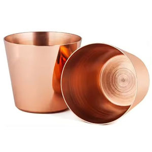 Nouvel arrivage : Ensemble cadeau de verres à shot et à bière en cuivre, Tumbler en cuivre martelé antique pour bière et cocktails, Verres en cuivre personnalisables - Product Image 2