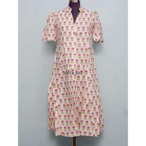 ชุดเดรสแม็กซี่ผ้าฝ้ายพิมพ์ลายดอกไม้ดิจิทัลแบบแฮนด์บล็อก สวยงามและสวมใส่สบาย เหมาะสำหรับผู้หญิง สวมใส่สบายๆ ในชีวิตประจำวันหรือไปงานปาร์ตี้ - Product Image 3