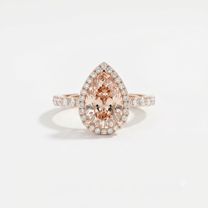 Bague de fiançailles classique pour femme en or rose 18 carats avec diamant de laboratoire rose fantaisie taille poire 2,00 carats et pierres latérales, certifiée IGI, pour tous les jours - Product Image 1