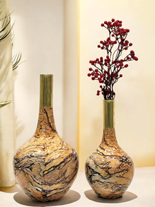 Ensemble de vases de table modernes en laiton et fer, design marbré, col doré, faits à la main, haute qualité, résistants à la rouille, pour décoration de mariage et de maison neuve - Product Image 4