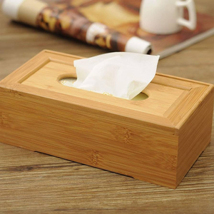 Boîte à mouchoirs en bois Ludo Dice, couvercle décoratif élégant, accessoire de maison raffiné pour la cuisine, la salle de bain, le bureau ou la table. - Product Image 2