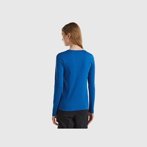 Camiseta con logotipo personalizado para mujer, camiseta de secado rápido, camiseta transpirable con mangas completas, camiseta informal transpirable suave de algodón, Camisetas básicas - Product Image 3