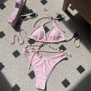 Ensemble de bikini pour femmes, maillot de bain deux pièces haut de gamme, collection de mode contemporaine pour les vacances à la plage, l'été et la piscine - Product Image 4