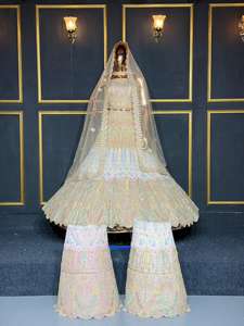 Lehenga choli nupcial estilo cinturón completo y pesado con trabajo de jarkan completo y un estilo audaz y elegante. - Product Image 5