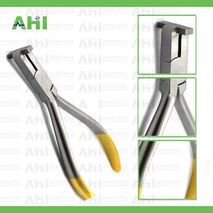 Pince orthodontique AHI 0,50 mm à dégradé, poignée ergonomique, certifiée CE Classe I, pour la mise en forme des fils et la détaillage des arcs - Product Image 2